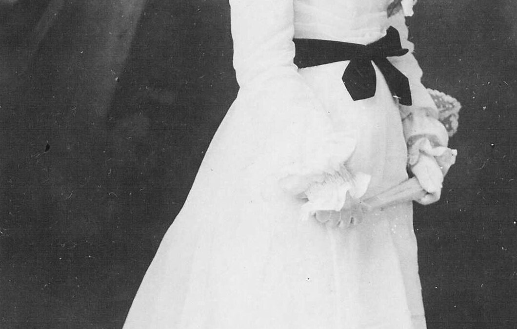 1901 Maud Sauble Rogler, maybe wedding