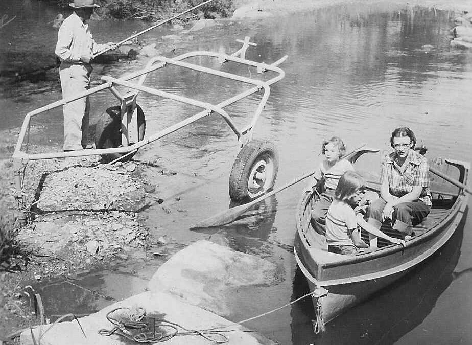 1949, Henry, Susan, Joan and Vera fishing on South Fork