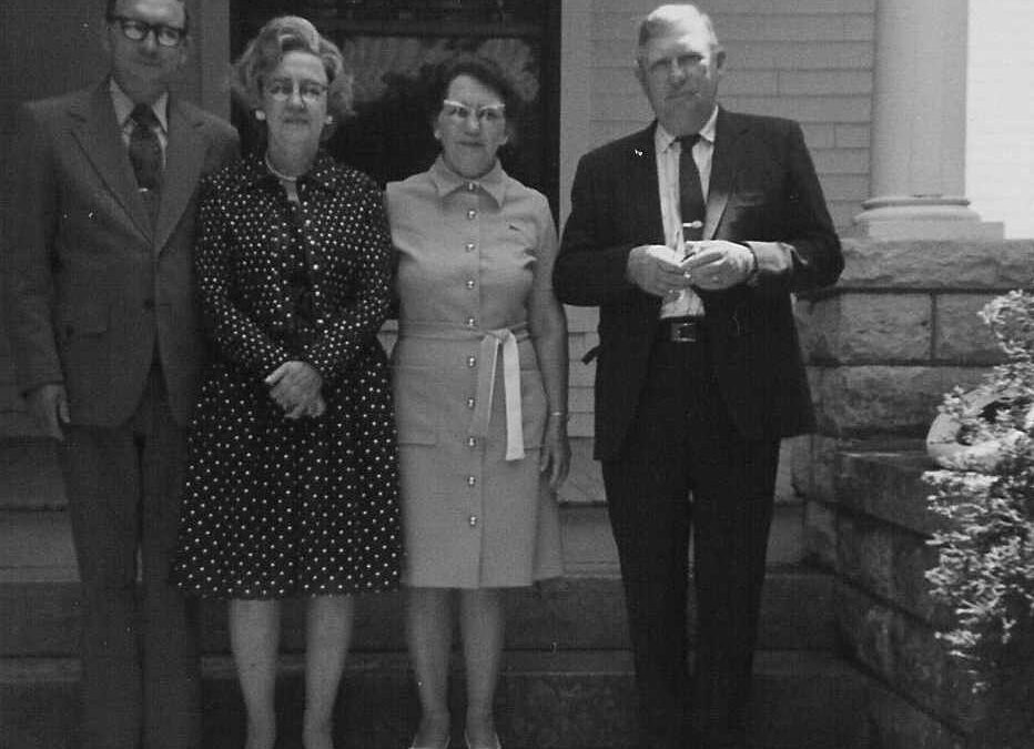 1972 June, Rogler siblings, Henry’s funeral, grayscale